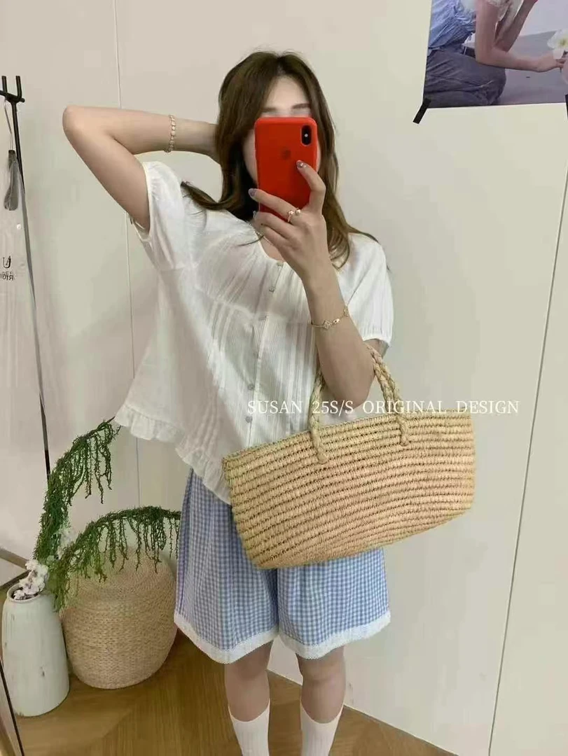 susan@tw527 韩系简约百搭压褶木耳边圆领小衫 6-25