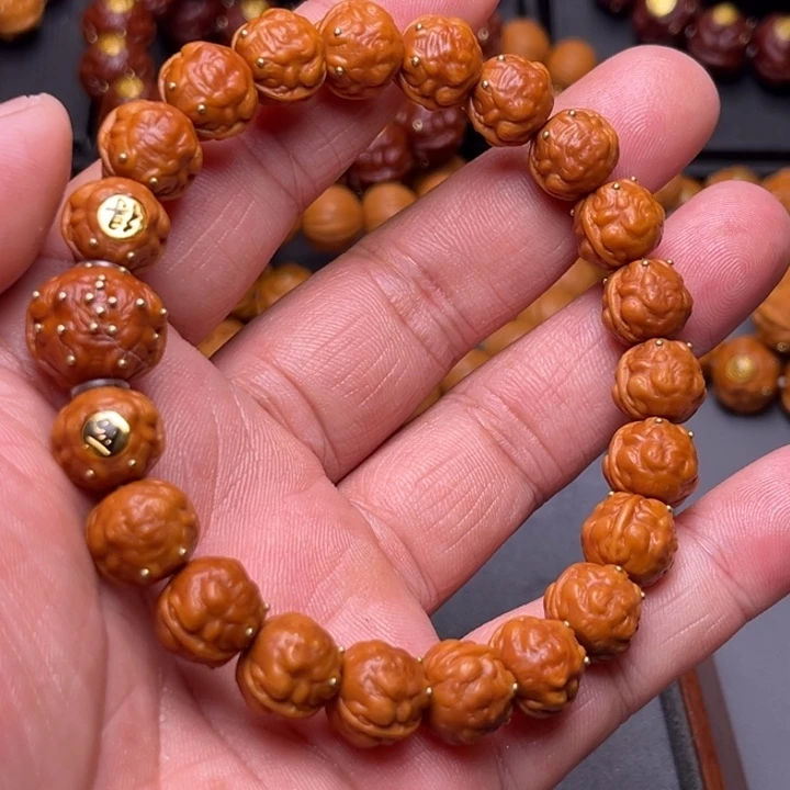 猴头核桃吊坠金蟾