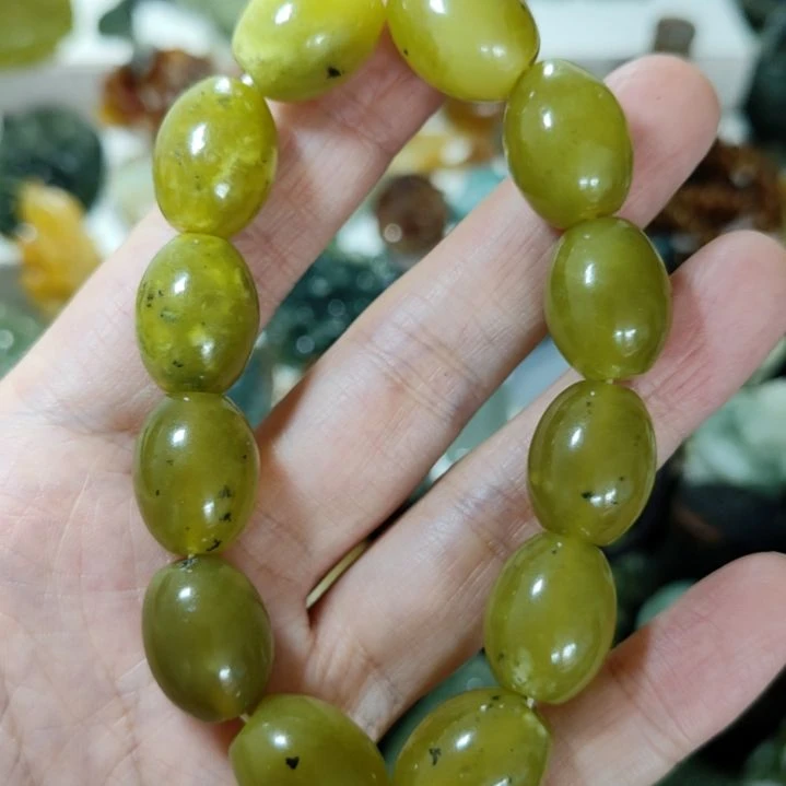 未镶嵌岫玉手串手串