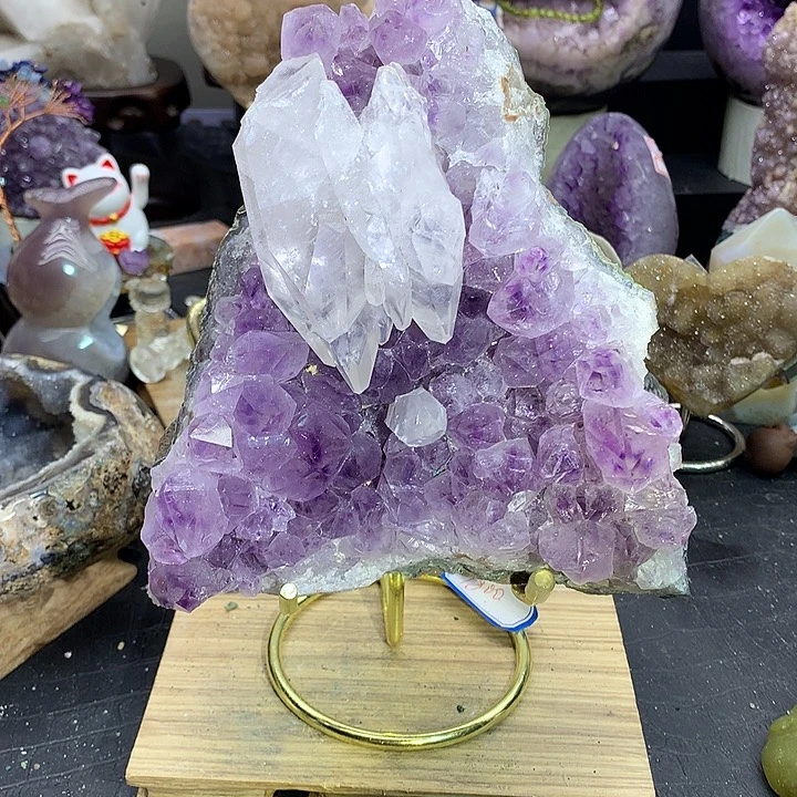 水晶大型摆件（非配饰）未镶嵌