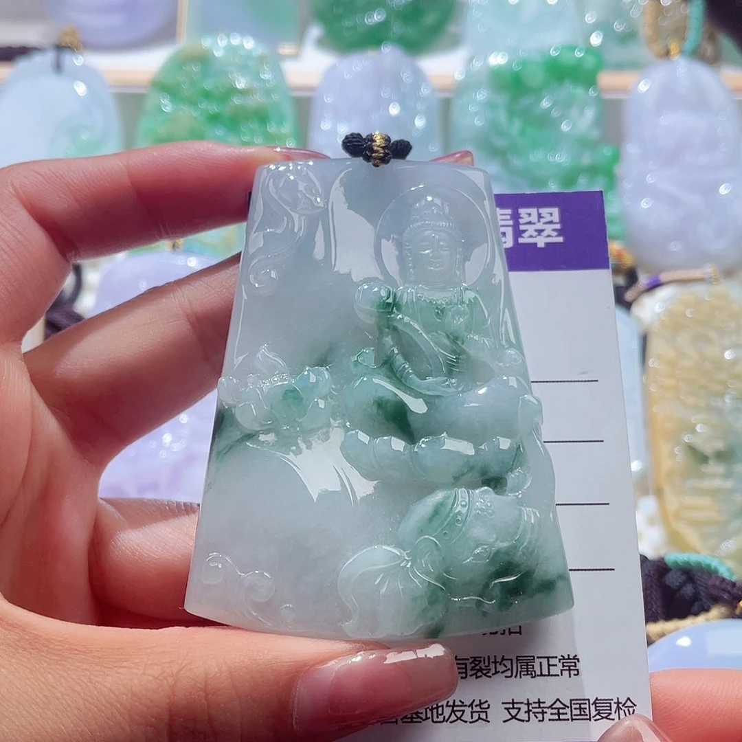 颈饰未镶嵌翡翠普贤