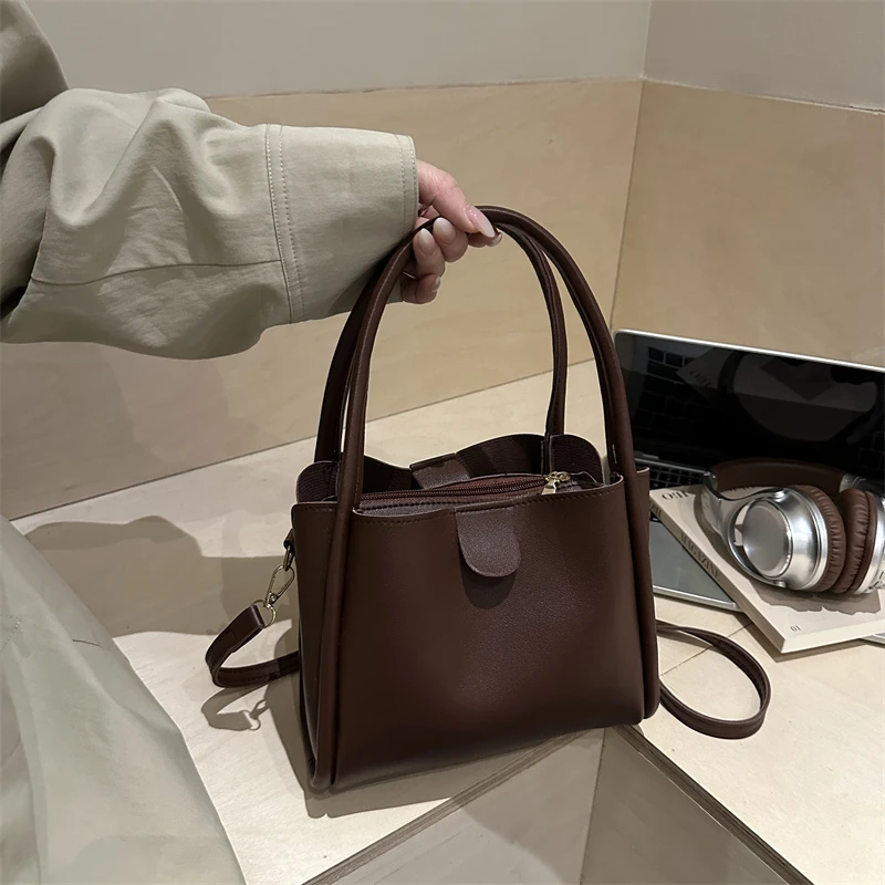 百搭高级2025新款复古单肩斜挎背包可手提90311