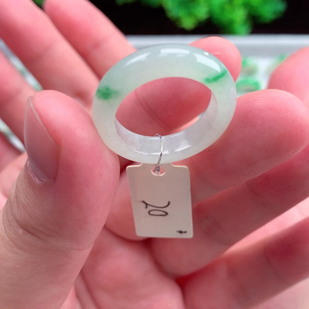 未镶嵌戒指翡翠天然