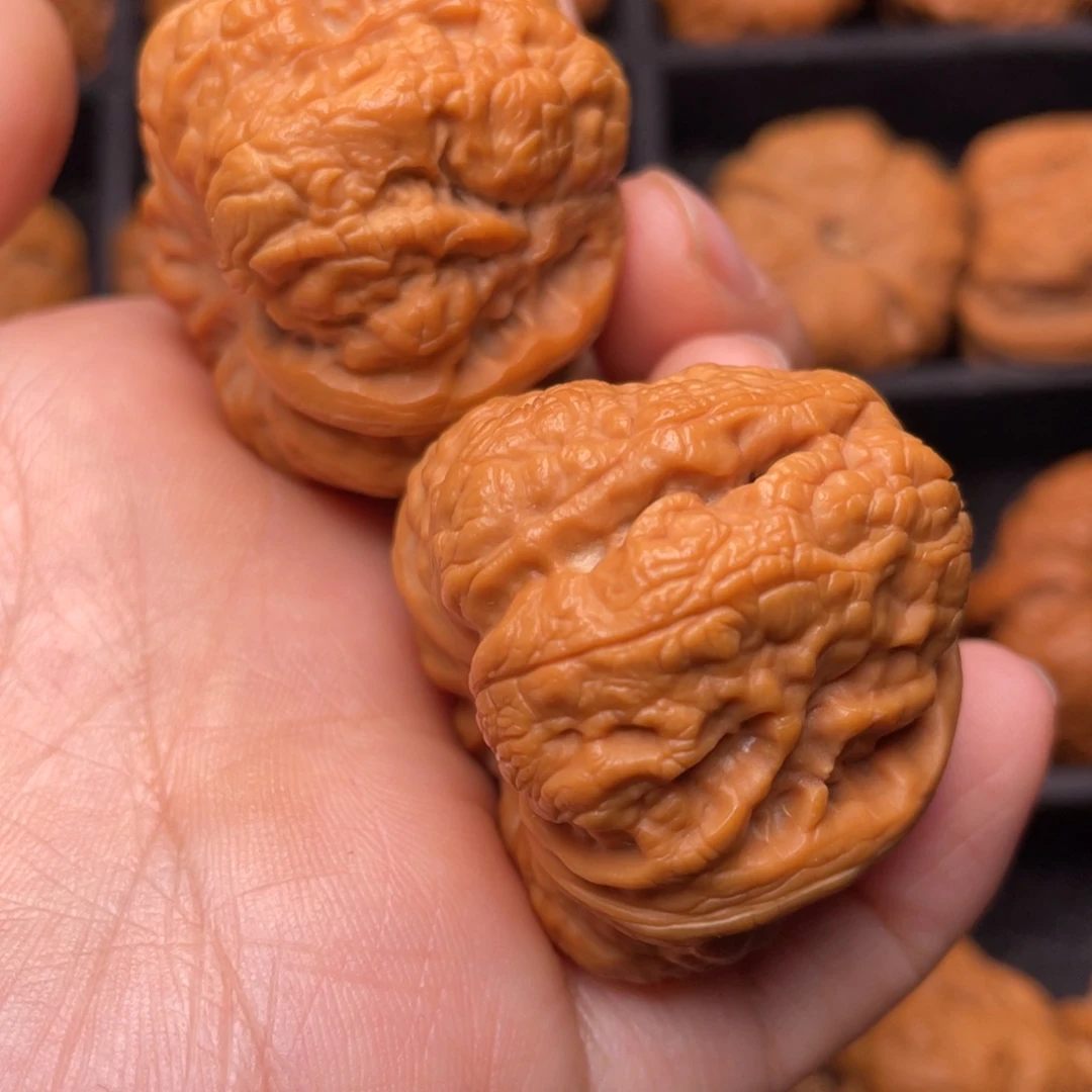把件文玩核桃秦岭山脉文玩核桃