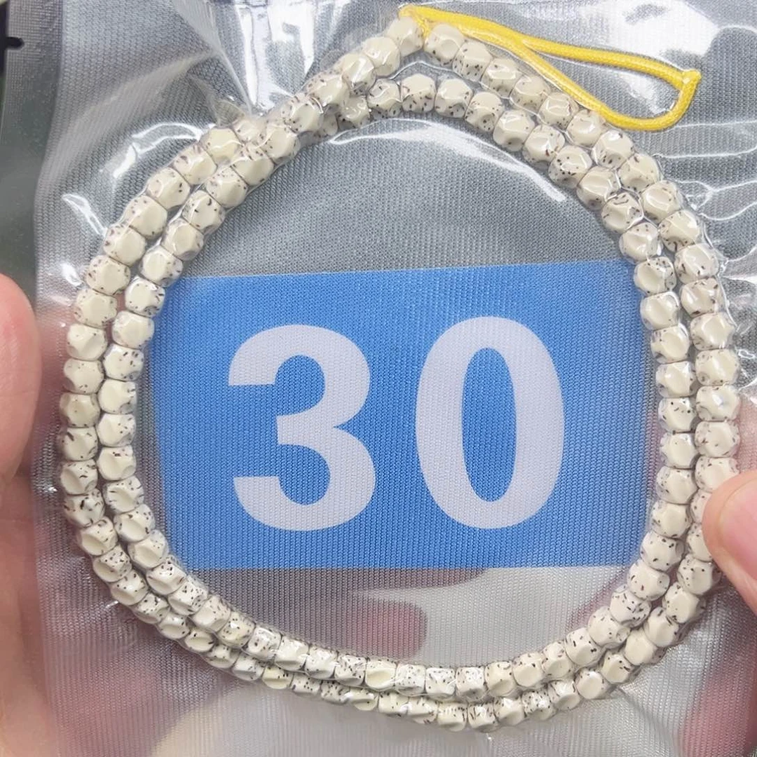 星月菩提吊坠76脖挂巧克力。  30