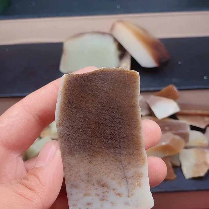 和田玉（糖玉）未镶嵌挂件