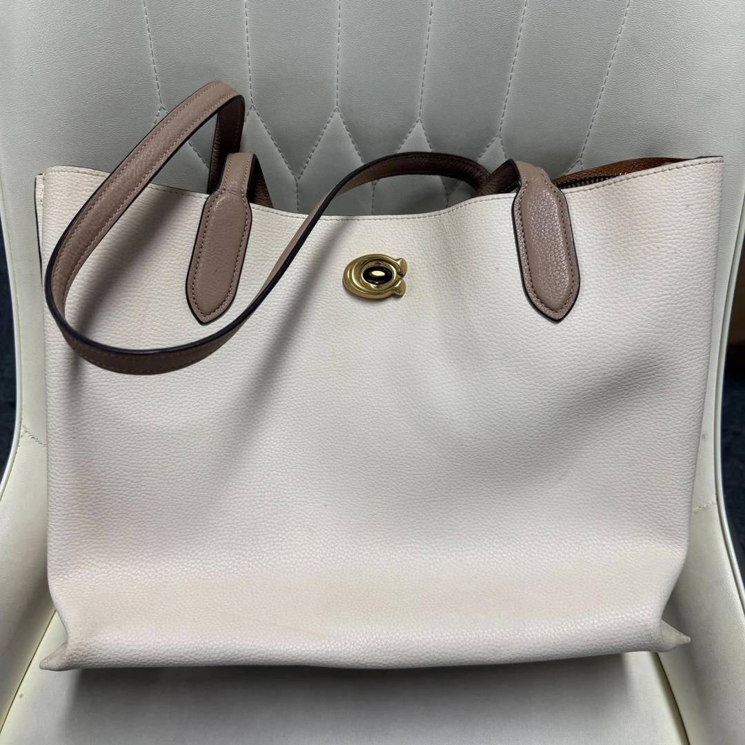 95新 COACH/蔻驰 蔻驰白色百搭大托特包