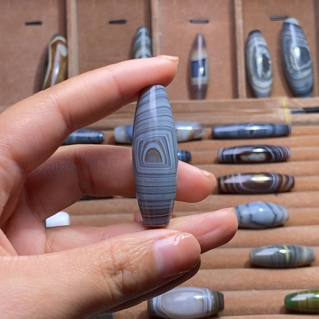 木***每玛瑙/玉髓未镶嵌颈饰