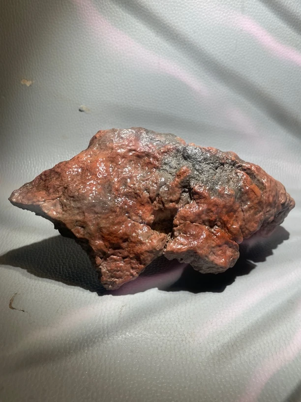 新疆阿勒泰铁陨原石地表料大摆件奇石收藏阿拉善石头