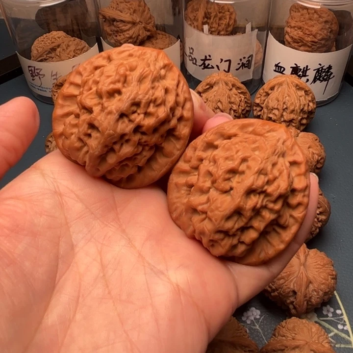 吊坠文玩核桃44金公子