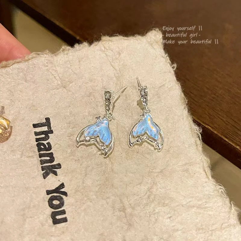 合金耳饰 耳饰浪漫时尚百搭高级感手工耳钉耳环爆款珍珠耳钉小众