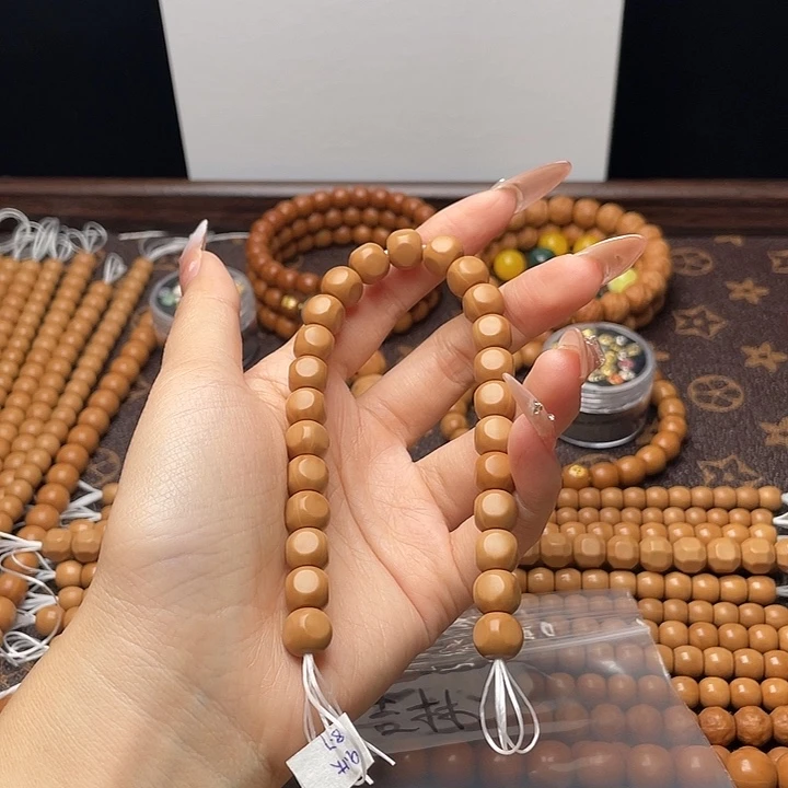龍***丶木质类六方全品毕业9.1