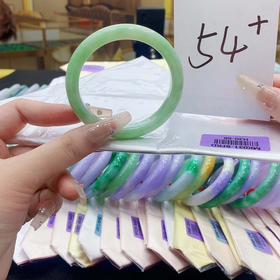 翡翠未镶嵌手镯nn