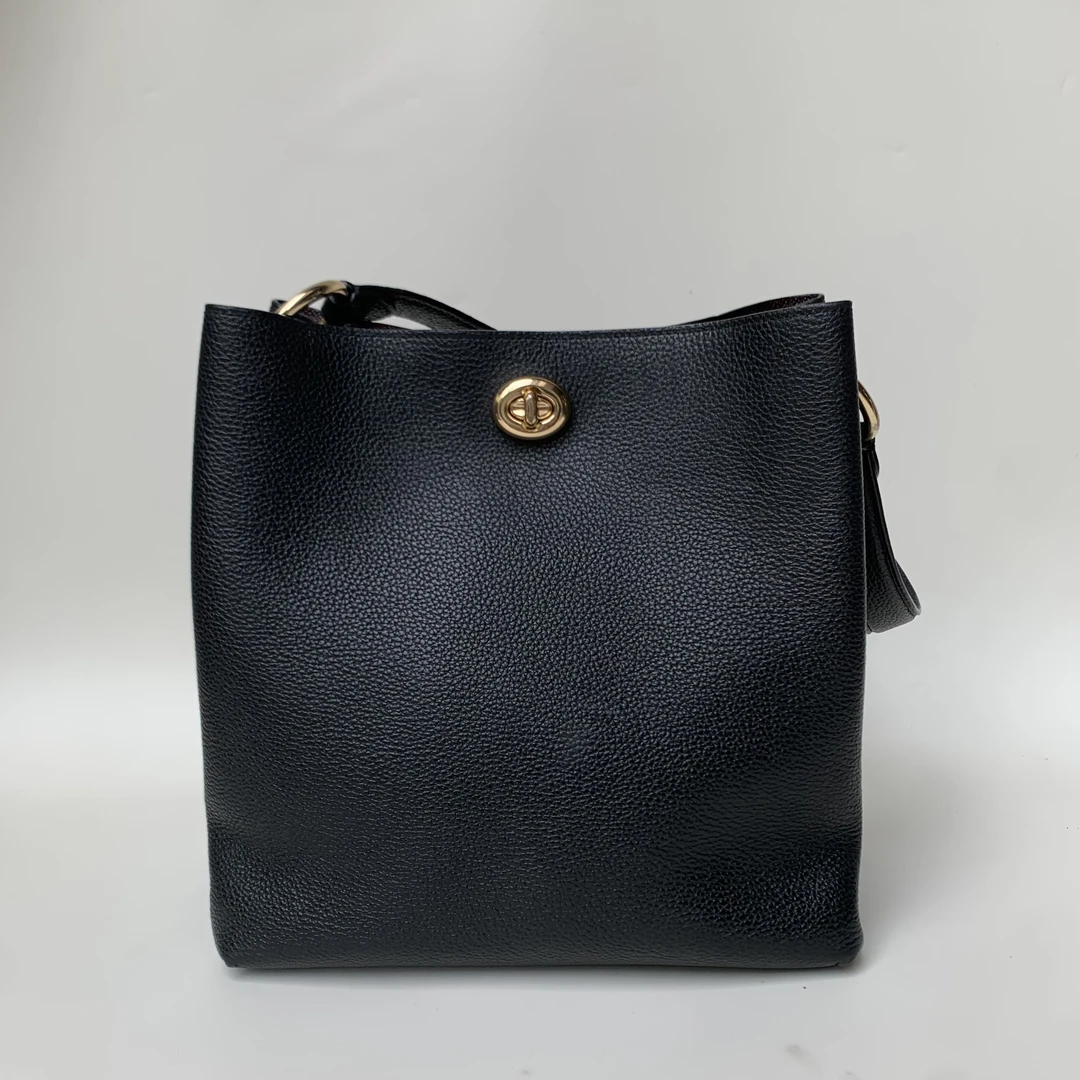 95新 COACH/蔻驰 经典百搭时尚休闲复古荔枝纹黑色金豆单肩包简约