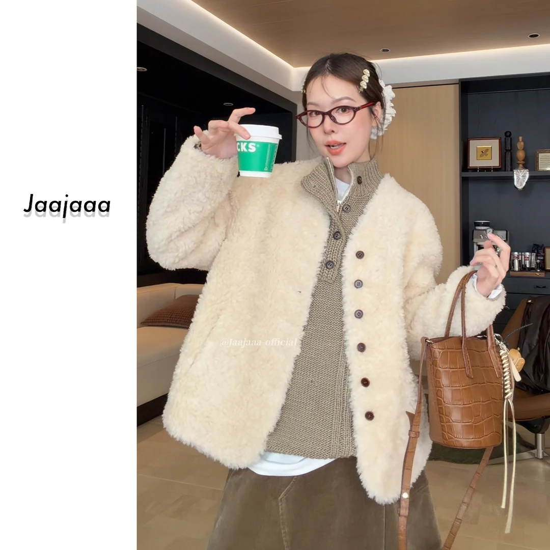 Jaajaaa北欧初雪 全羊毛冬季简约纯色V领气质百搭一体毛外套/IHH
