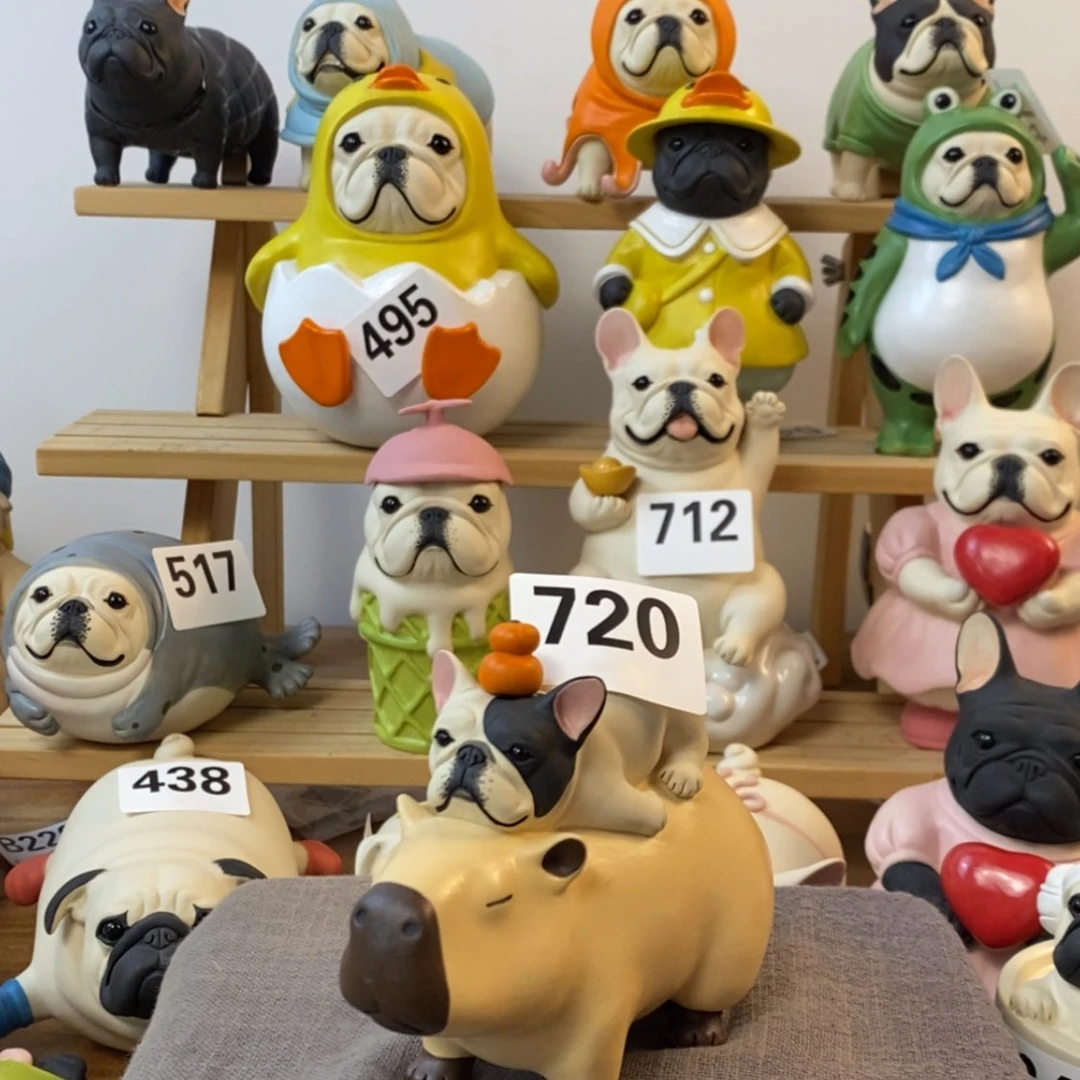 【闪购商品】720黑白花卡皮巴拉陶瓷周边