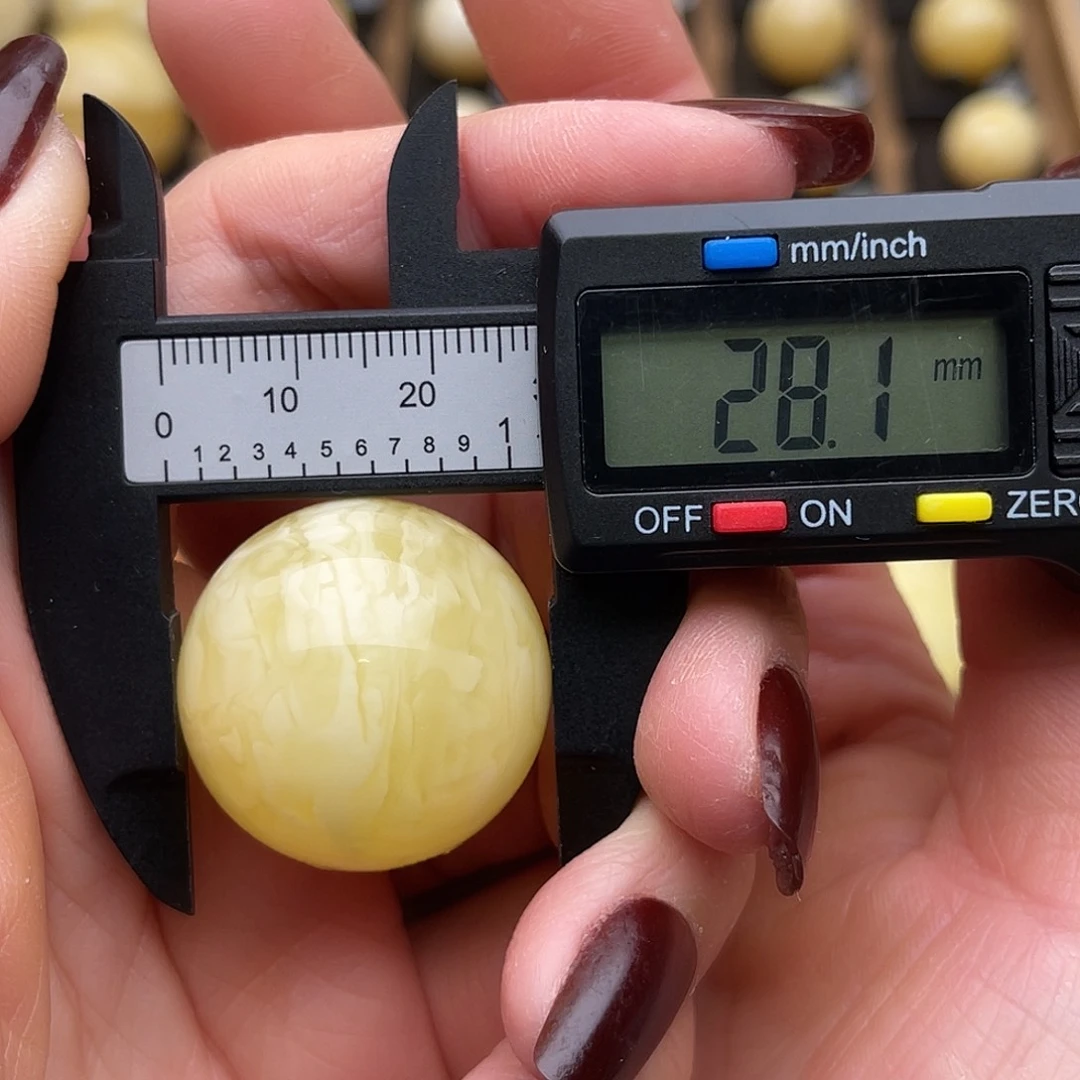 权***利琥珀未镶嵌裸石蜜蜡微瑕虎皮圆珠