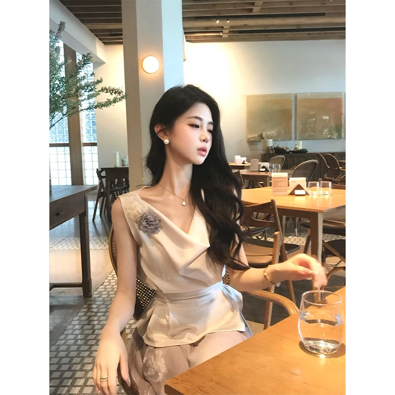 木子李的李【渊清玉絮】立体花朵修身上衣时尚气质纱裙两件套LL9575