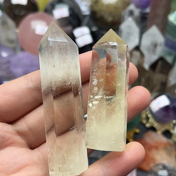 珠宝半成品水晶未镶嵌83克黄水晶柱