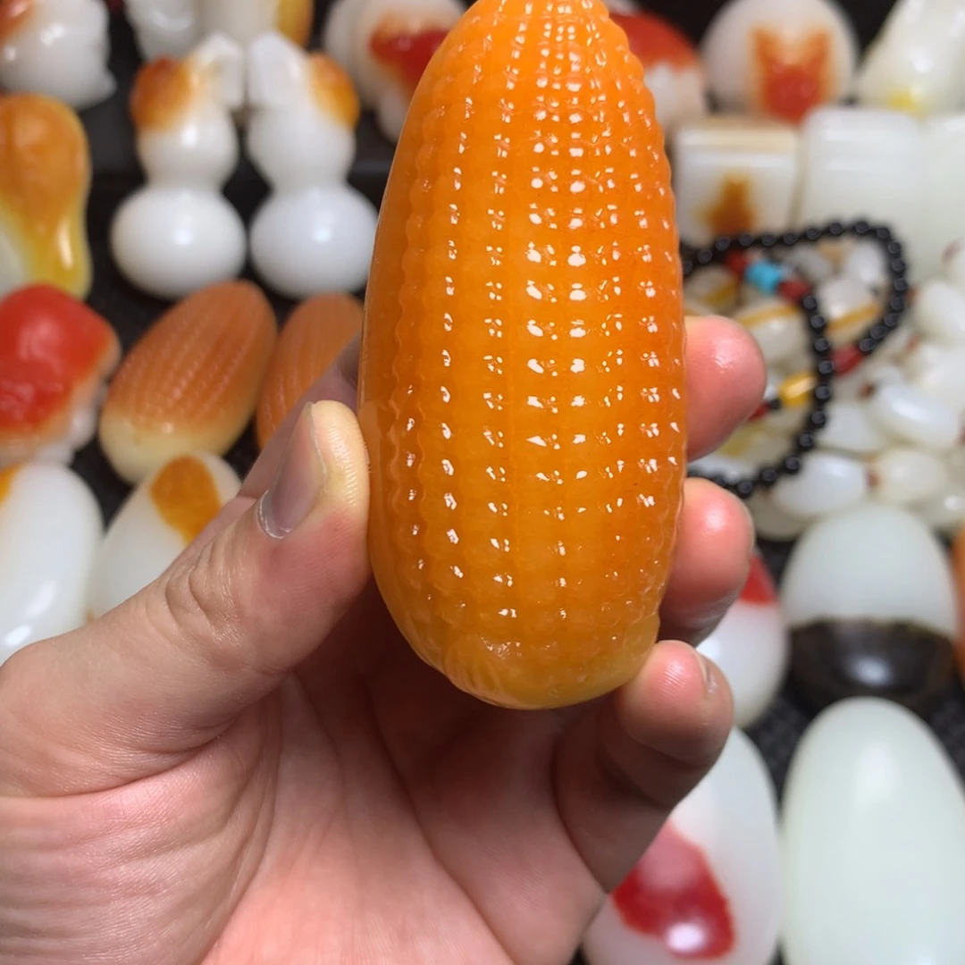 新疆戈壁石五彩石