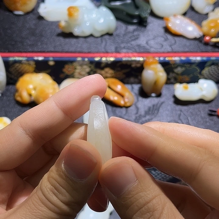 和田玉未镶嵌手绳