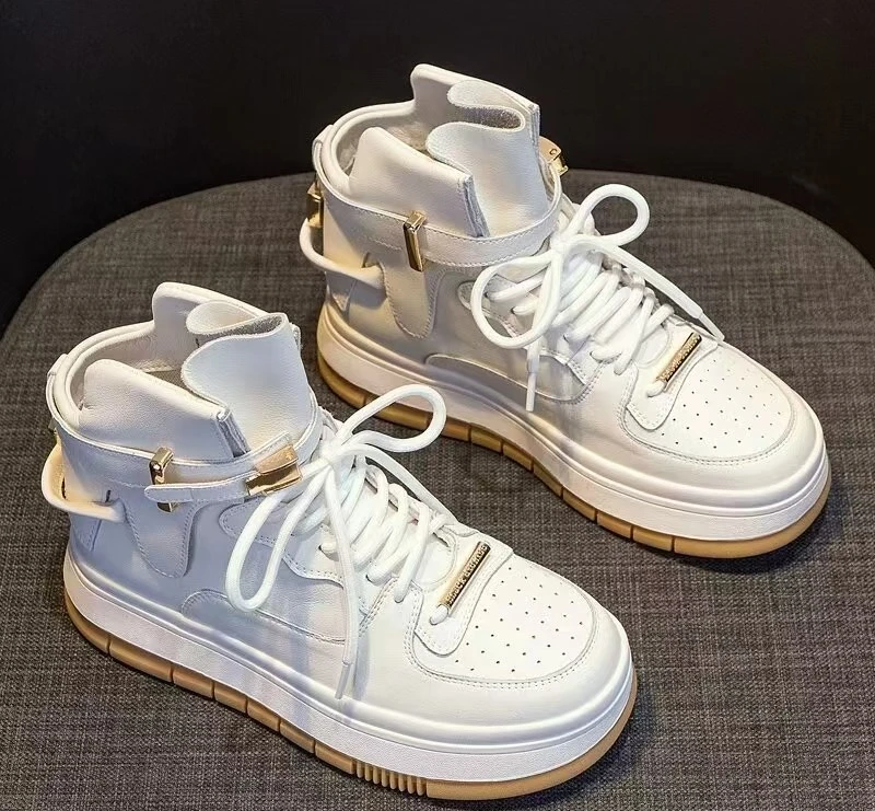 高端时尚精品男女鞋