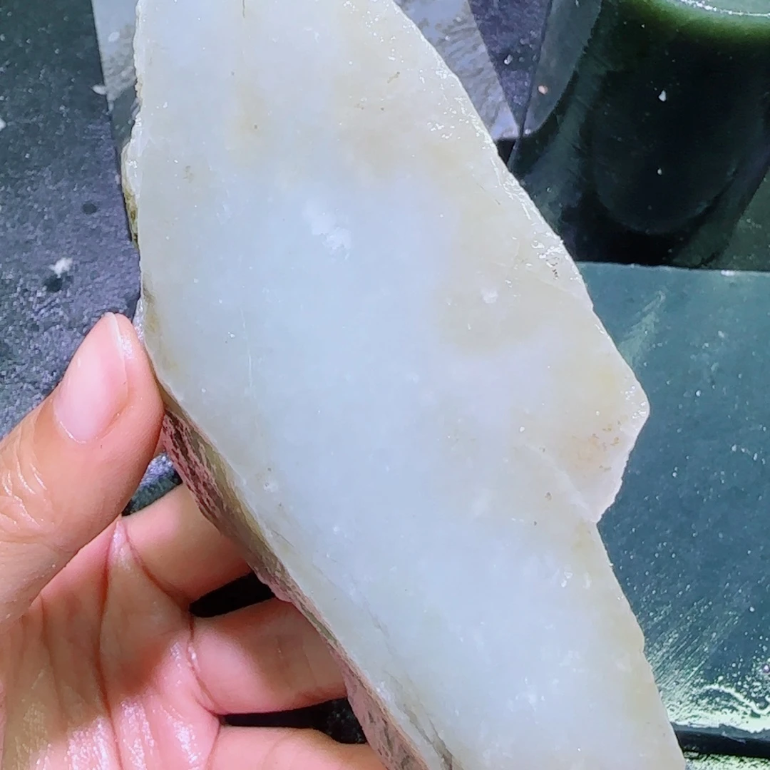 和田玉未镶嵌珠宝半成品