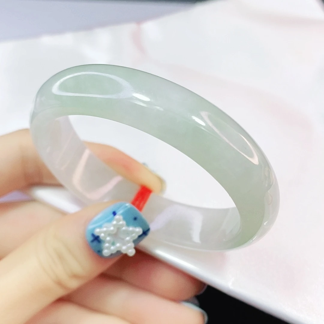 翡翠手镯未镶嵌50505151贵妃