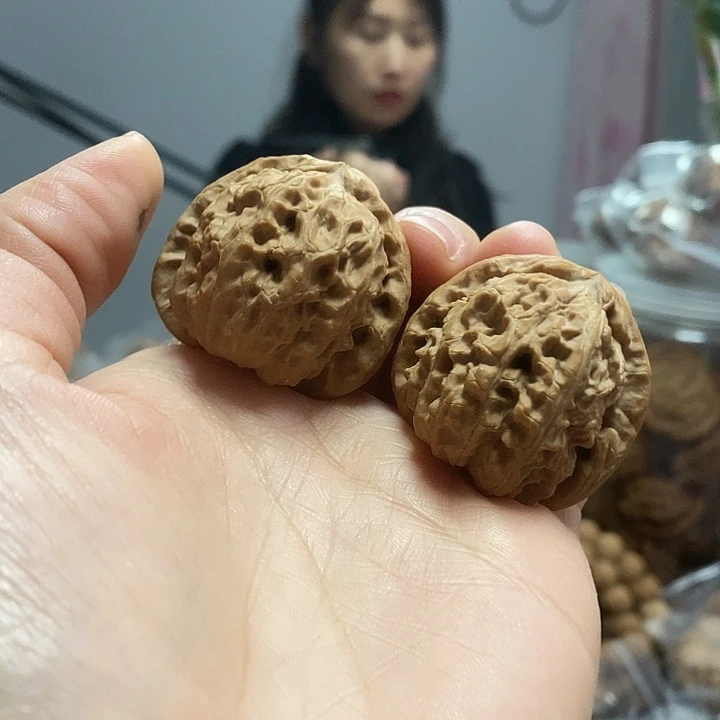 文玩核桃把件37白狮子