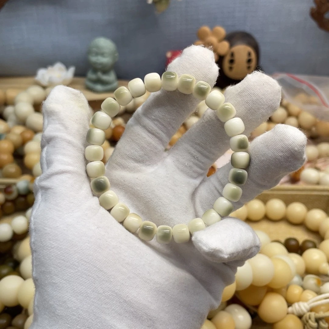 菩提根/象牙果吊坠8干磨绿眼睛白玉菩提591