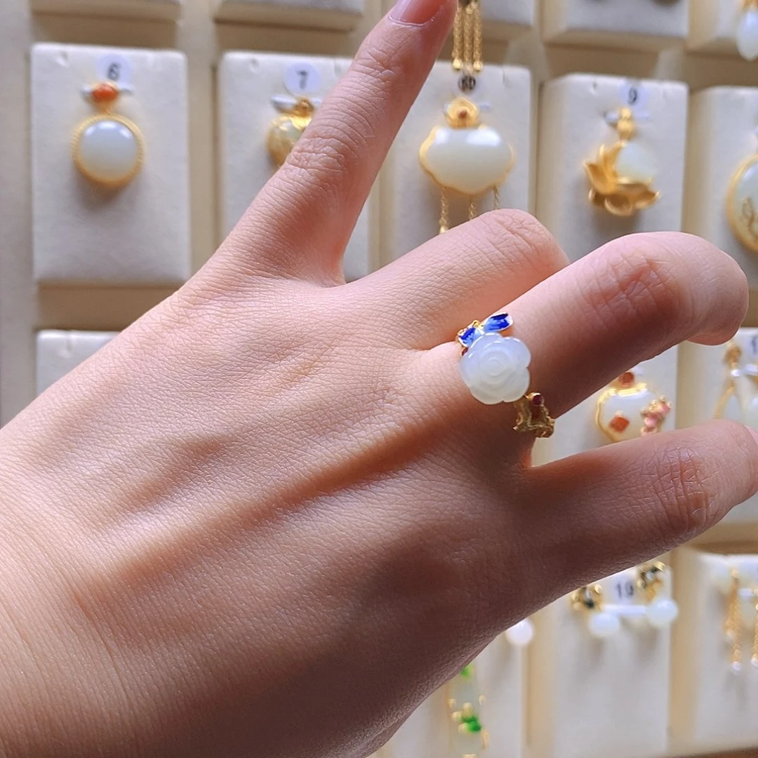 和田玉银S925镶嵌颈饰