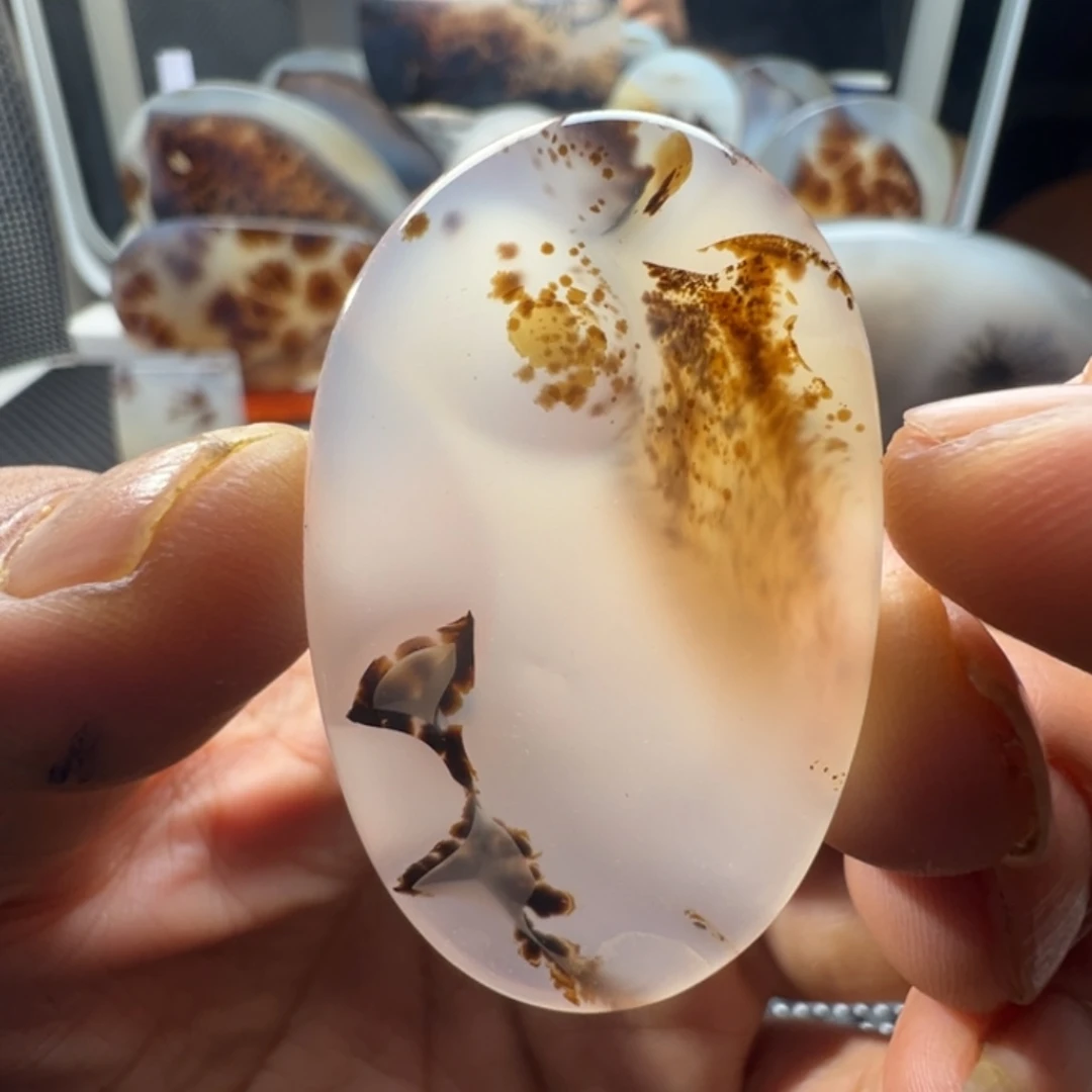 未镶嵌玛瑙/玉髓珠宝奇石