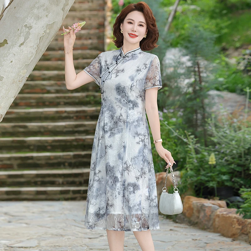 新品推荐妈妈装高贵大气高档夏季连衣裙新中式国风碎花中年中老年