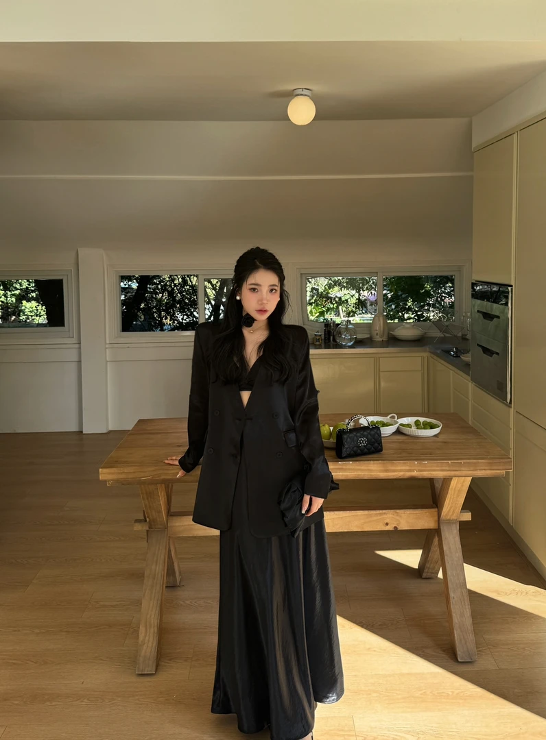 【拍编码59～199】通勤质感时尚西装+高腰百搭半身裙套装(配系带)