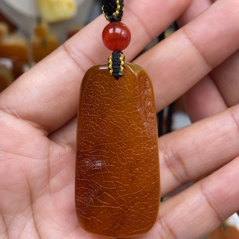 【闪购商品】琥珀颈饰未镶嵌