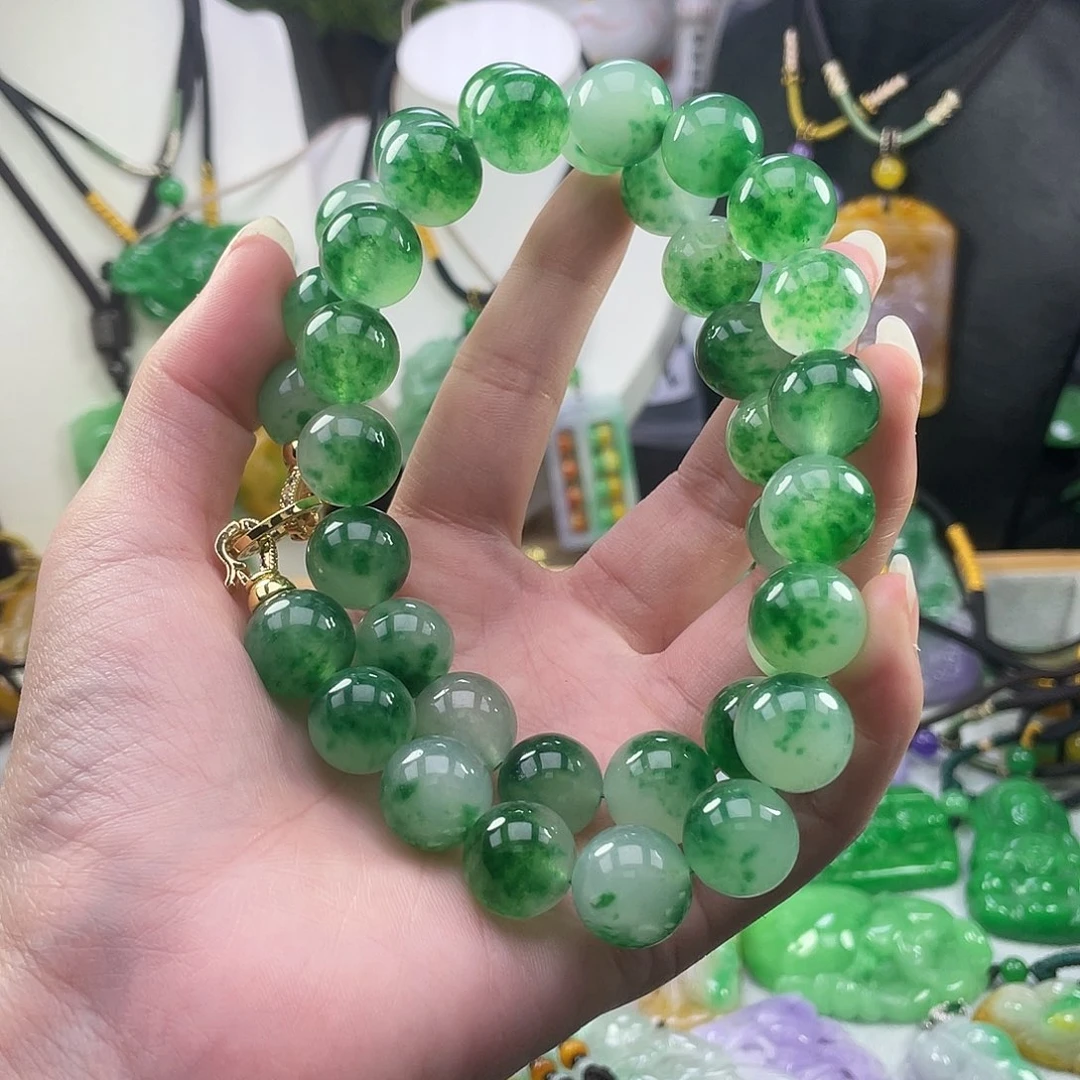 吊坠(赠链)未镶嵌翡翠