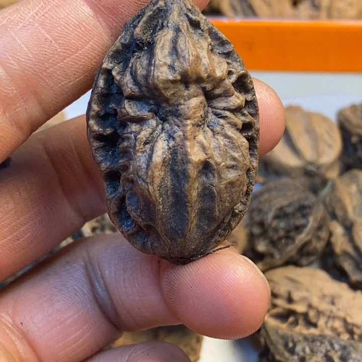 文玩核桃吊坠娜姐115