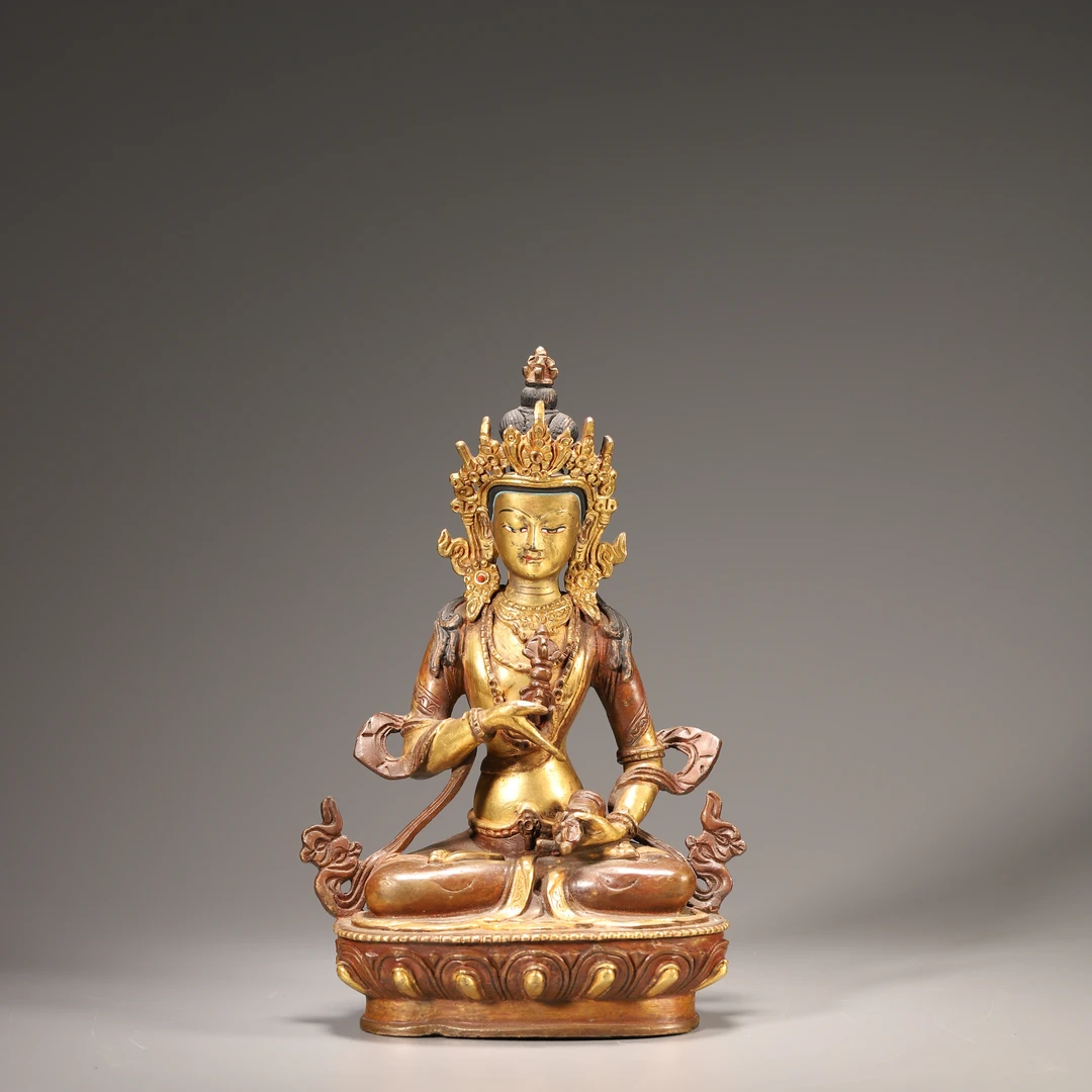 Lot32清代 铜局部鎏金金刚总持造像