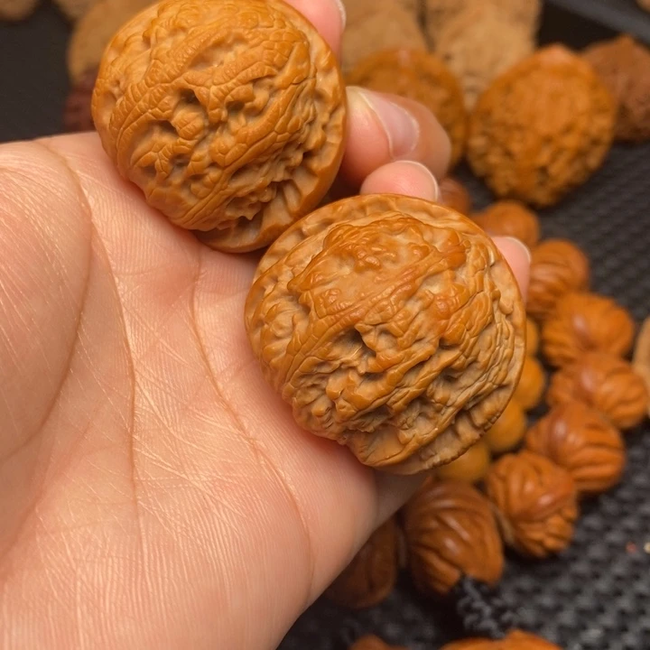 吊坠文玩核桃秦岭野生40