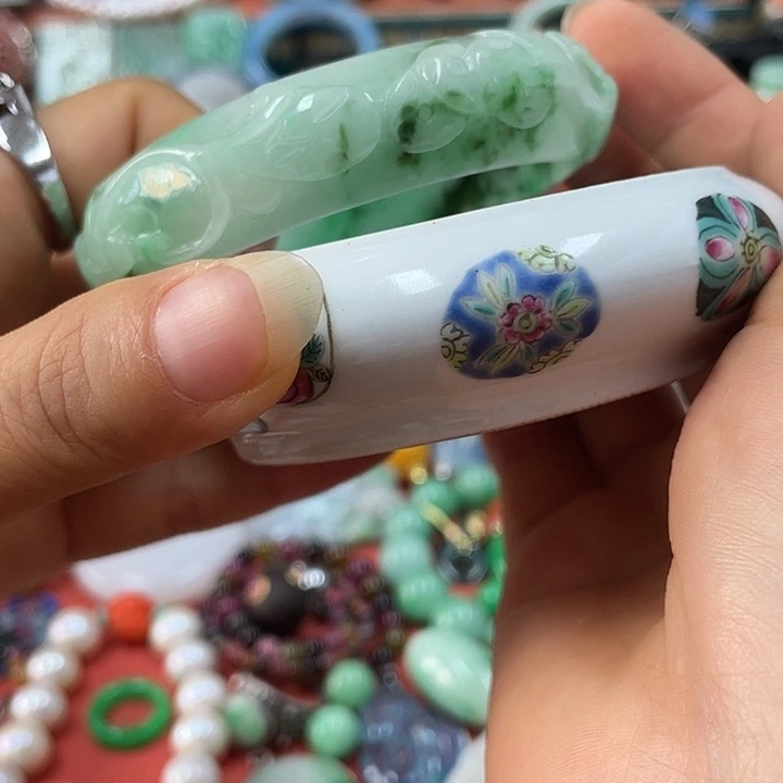 微***风闪购商品一对对讲解