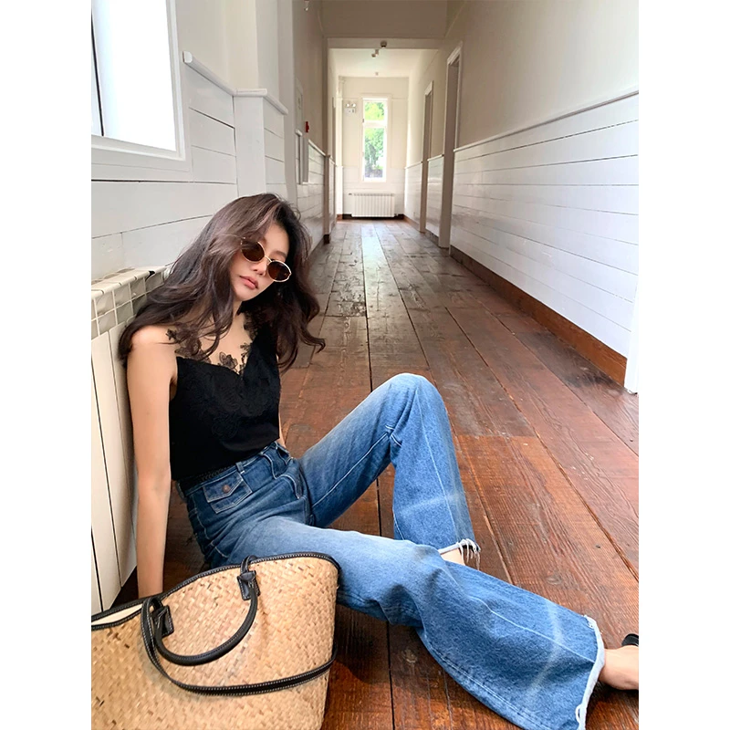 【ALONE SAVOR】龍喜儿 繁花 法式花朵蕾丝纱网拼接吊带J299