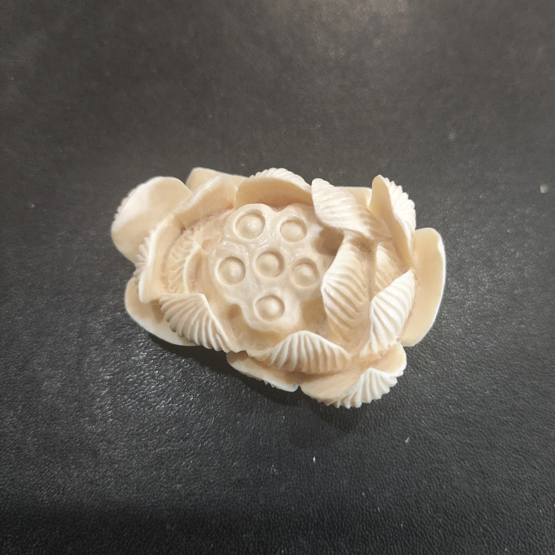 猛犸约20.6克雕刻件ZL1166