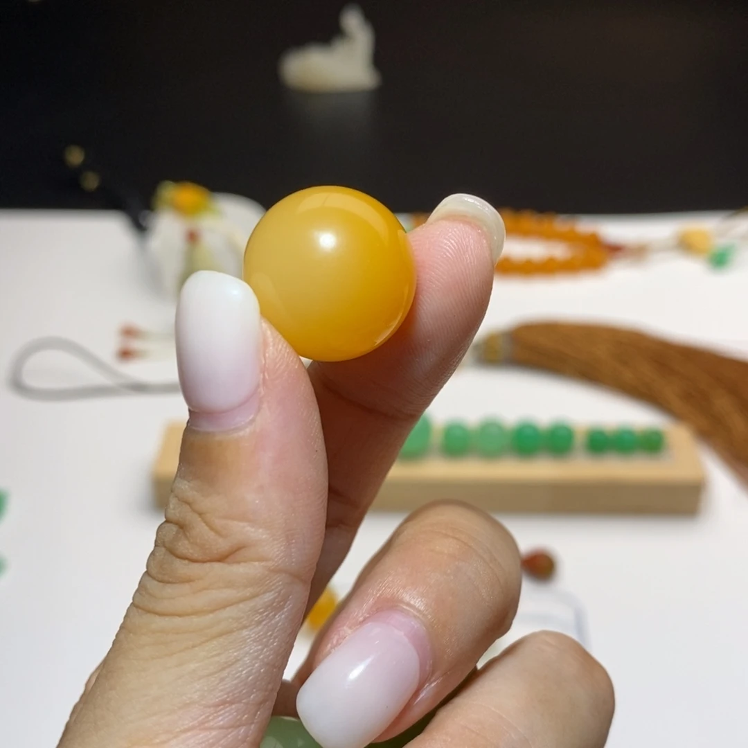 ****️未镶嵌石英质玉（缅黄）珠宝奇石18m