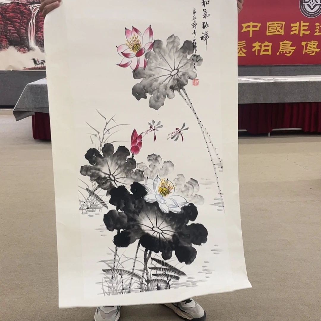 国画可口可乐公司在公司推出的一款
