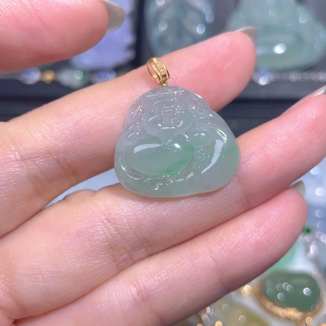 颈饰18K金镶嵌翡翠翡翠