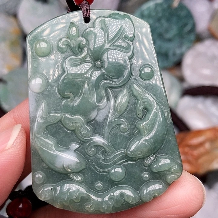 颈饰未镶嵌翡翠翡翠