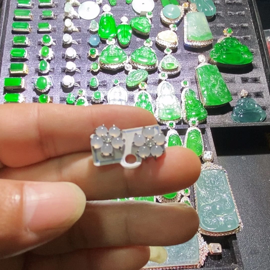 翡翠未镶嵌耳饰A货翡翠10
