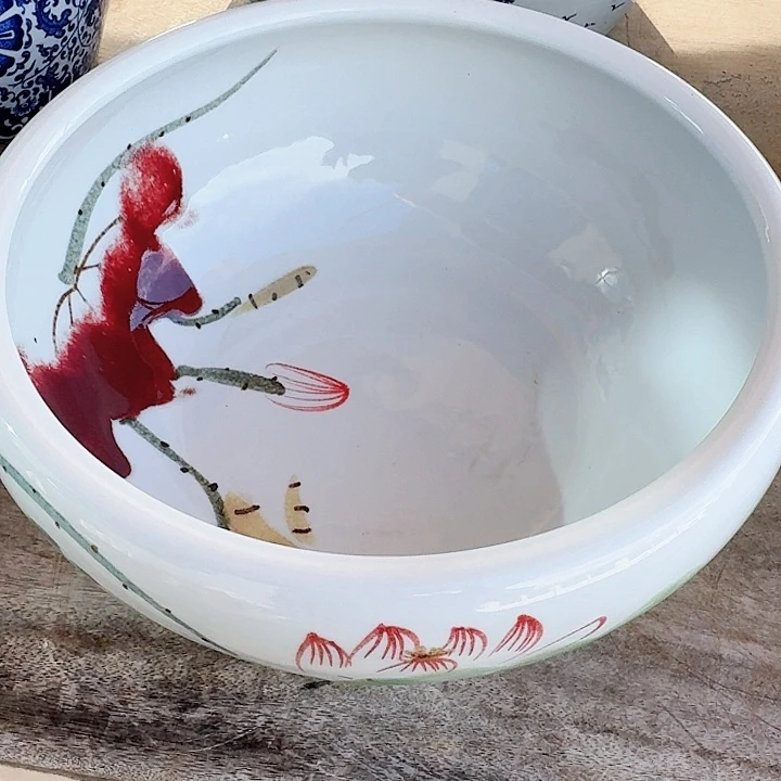 瓷片直径32厘米高15……