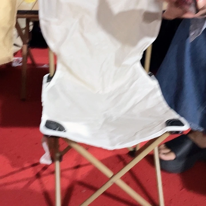铁折叠椅子拍一发2颜色随机微瑕疵