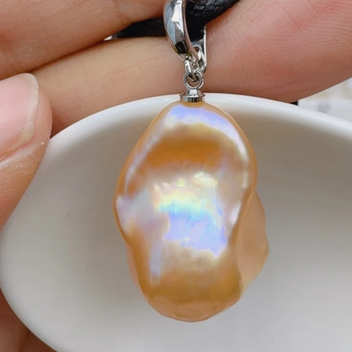 颈饰未镶嵌淡水珍珠